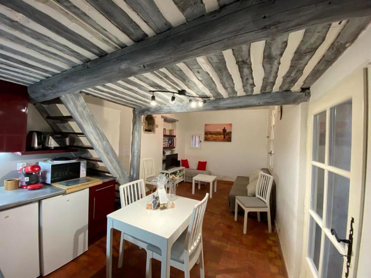 Studio Cosy Dans Le Centre-Ville Historique L'Isle-sur-la-Sorgue Luaran gambar